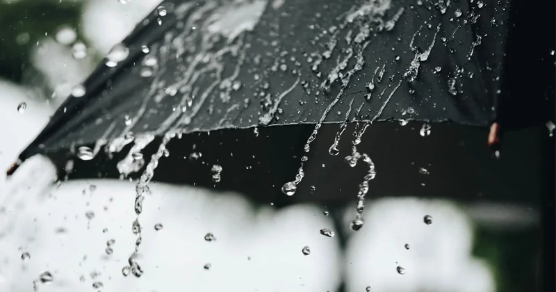 İran, yağışları tetiklemek için insansız hava araçlarıyla bulut tohumlama çalışması yapıyor