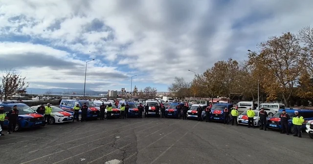 Tekirdağ da emniyet ve jandarmaya yeni araçlar teslim edildi Tekirdağ Haberleri