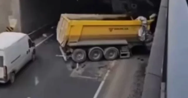 Kontrolden çıkan hafriyat kamyonu başka bir araca ve alt geçide çarptı Gaziantep Haberleri