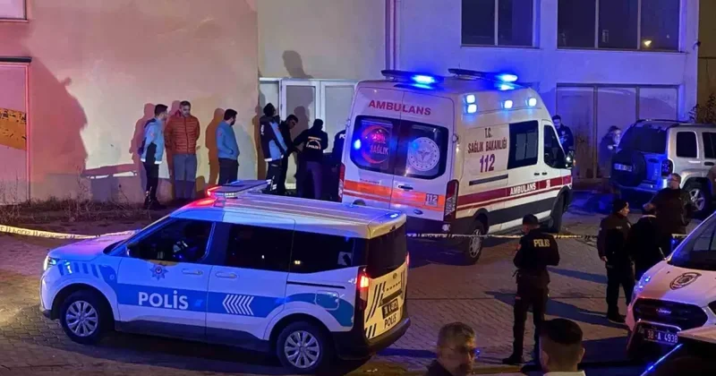 Kayseri de Balkon Düşmesi: 14 Yaşındaki Kız Hayatını Kaybetti