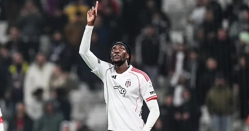 Abraham ligde 6. golünü attı