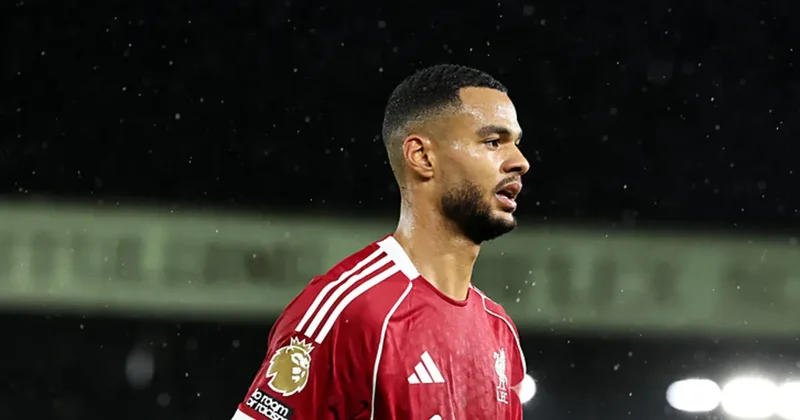 Liverpool da Slot tan Gakpo ve Chiesa bilgilendirmesi