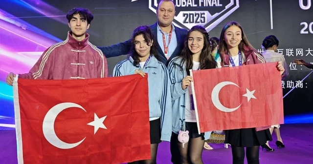 Çin de yarışan Robotik takımından gümüş madalya Balıkesir Haberleri