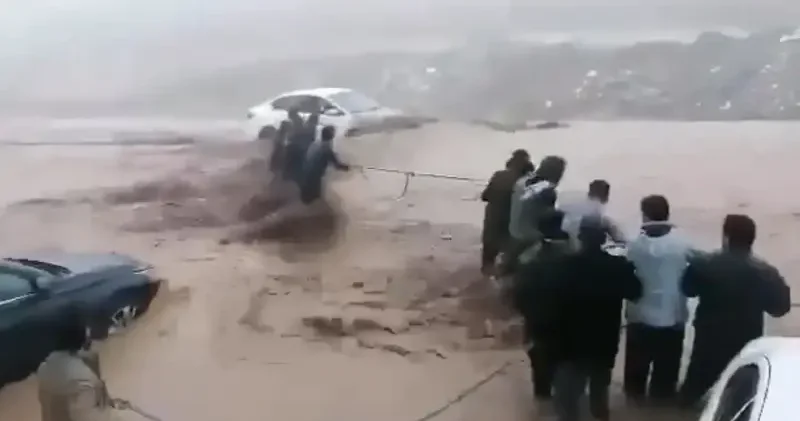 Irak’ın kuzeyini sel vurdu: Ölü ve yaralılar var Dünya Haberleri