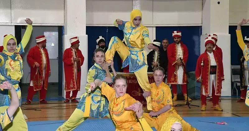 Şampiyonların gösterisi nefes kesti