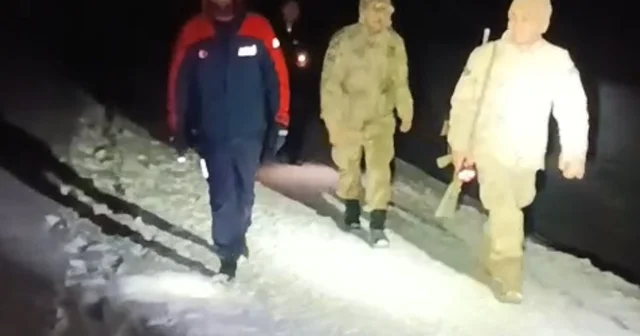 Gümüşhane de yaylada kar nedeniyle mahsur kalan vatandaşlar kurtarıldı Gümüşhane Haberleri