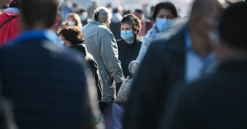 Bir Avrupa ülkesi daha salgın ilan etti: Hızla yayılıyor, maskeler hayatımıza dönüyor Sözcü Gazetesi