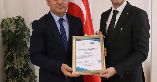 Bayburt ta iki okula Mavi Yeşil Okul etiketi verildi Bayburt Haberleri