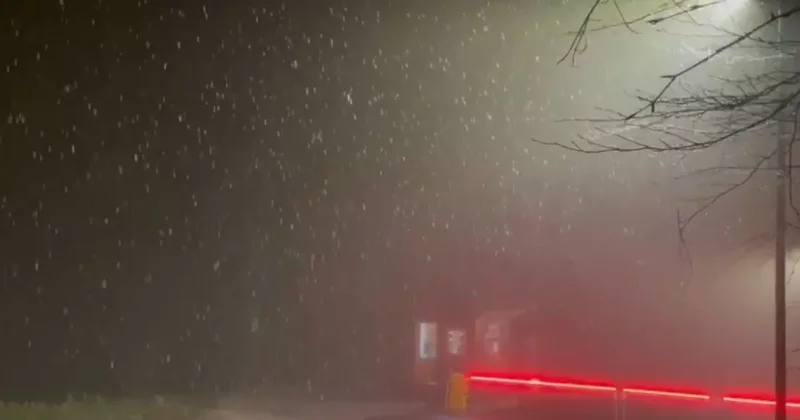 Kış turizmiyle ünlü Kartepe Kuzuyayla’ya kar yağdı