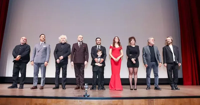 Beyazperdeye postacı geliyor