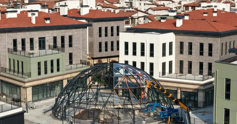 Bakan Kurum: Tarihi Suriçi Çarşısı hizmete açılıyor