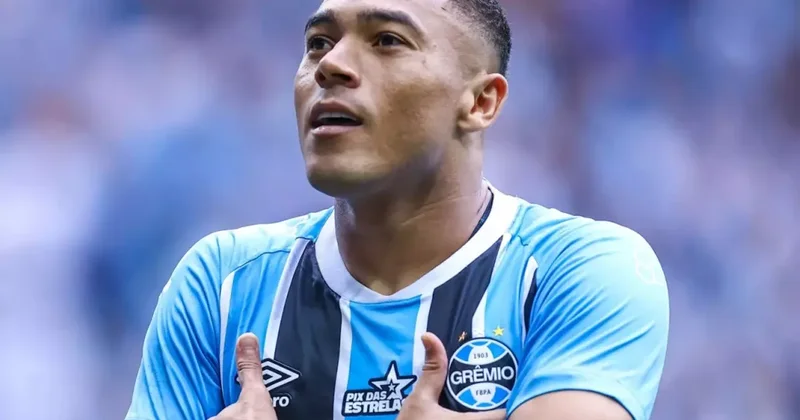 Galatasaray da hayal kırıklığıydı, gittiği yerde kral oldu