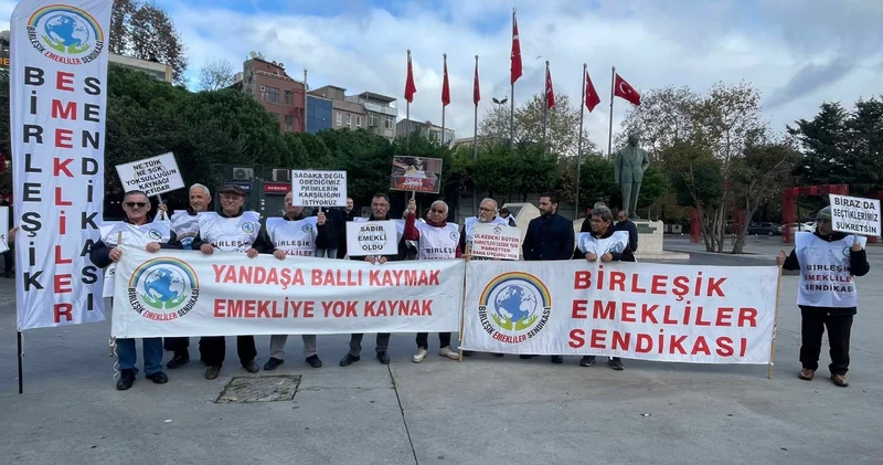 Emeklilerden iktidara tepki: 23 yıldır aklımızla alay ederek bir TÜİK i, bir SGK yı hedef gösteriyor