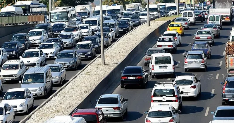 Taşıt hareketliliği 382 milyarı aştı!