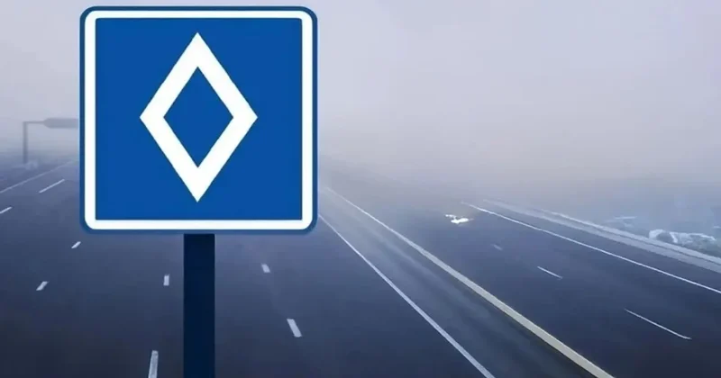 Yeni trafik levhası geliyor! Anlamını öğrenince şaşıracaksınız