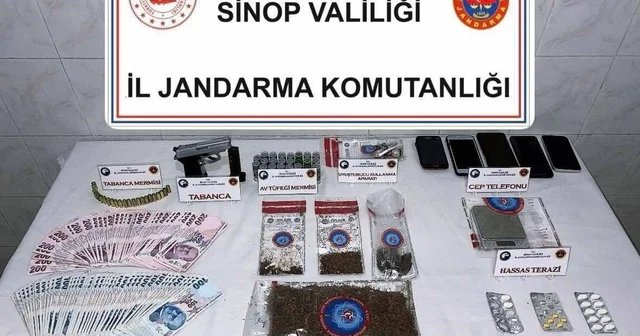 Sinop ta jandarmadan uyuşturucu tacirlerine darbe Sinop Haberleri
