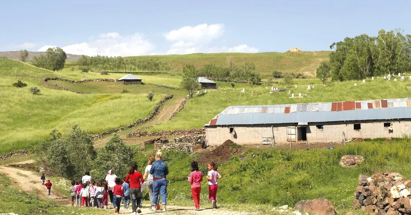 Köylerdeki 107 bin çocuğa 9 yılda destek