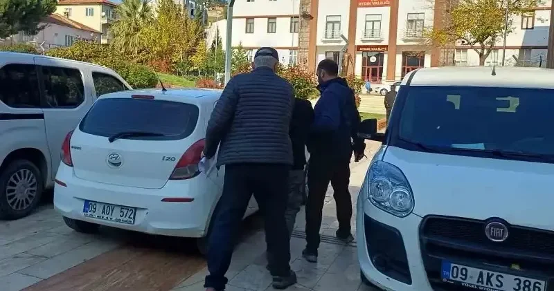 Eşini sırtından bıçaklamıştı: Tutuklanarak cezaevine gönderildi Aydın Haberleri