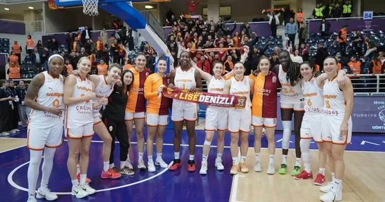 Galatasaray Çağdaş Faktoring finalde Fenerbahçe Opet in rakibi oldu!