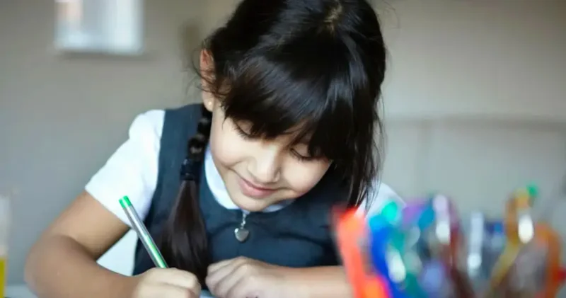 Çocuğunuza ev ödevlerinde nasıl yardım edebilirsiniz?