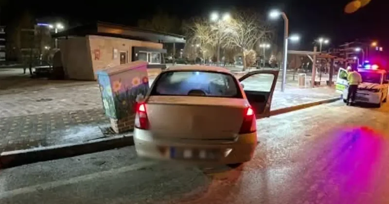 Aksaray da alkollü şekilde direksiyon başına geçen genç kaza yaptı: İlk defa kaza yaptım