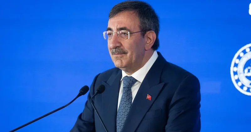 Cevdet Yılmaz: Savunma sanayisi ve katma değerli üretimde artış dikkat çekici