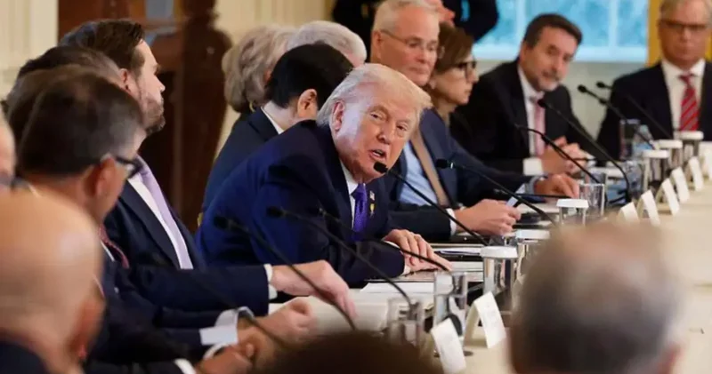 Trump, Venezuela petrolü için 100 milyar dolar yatırım arıyor, şirketler neden isteksiz?