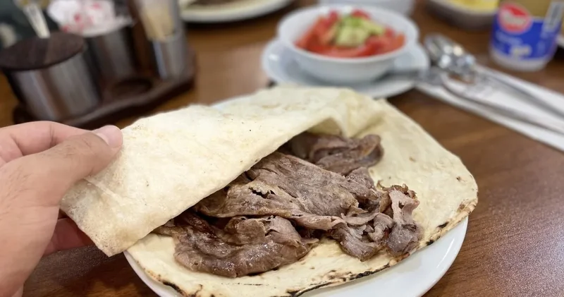 Ucuzluğuyla biliniyordu: Konkordato talep eden döner devi için mahkemeden 15 gün kararı