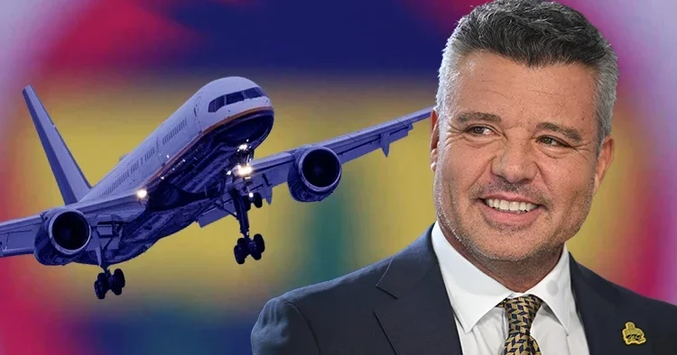 Süper Kupa daki Galatasaray derbisi öncesi Fenerbahçe de flaş gelişme! Yıldız futbolcu gece yarısı özel uçakla İstanbul a getirildi