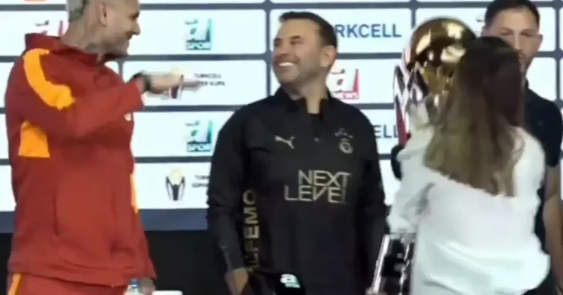 Icardi den basın toplantısına damga vuran hareket! Tepki gösteren de var olabilir diyende