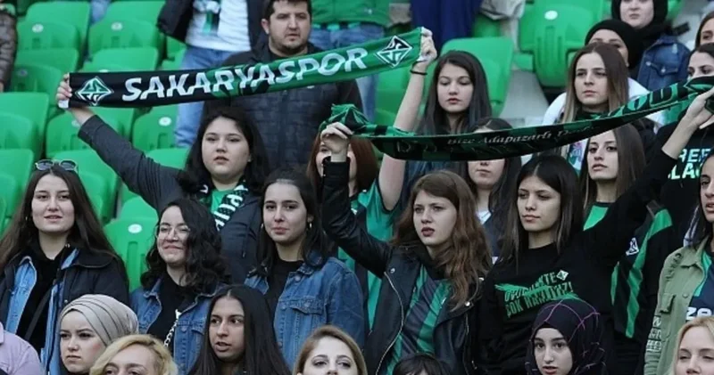 Sakaryaspor un sahasındaki maç için 1054 bilet aldı deplasman giderlerini de üstlendi