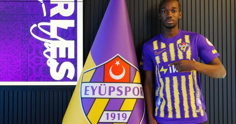 Eyüpspor, Fransız futbolcu Charles Andre Raux Yao yu kadrosuna kattı