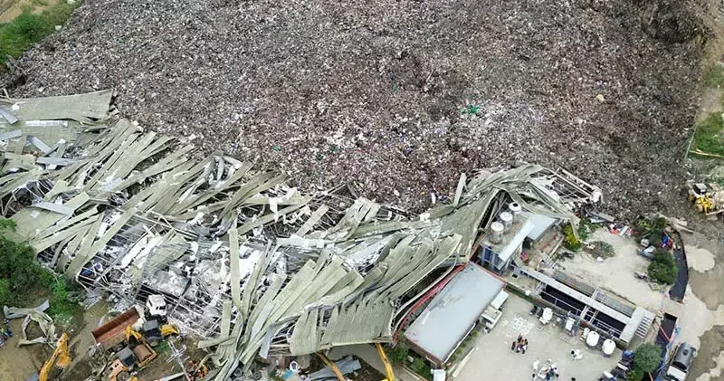 Filipinler’de çöp atık sahasında çökme: 4 ölü, 12 yaralı