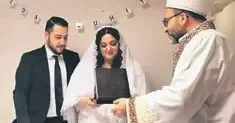 YÜKSEL AYTUĞ Dizilerde niye dini nikah yok?