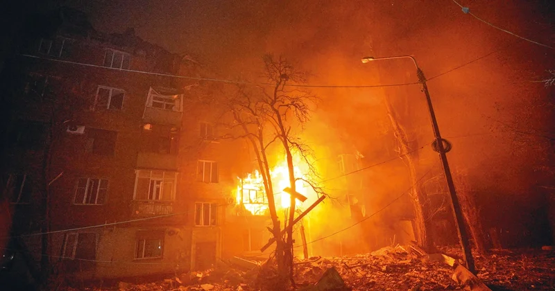 Rusya Ukrayna’yı Oreşnik ve dronlarla vurdu... Hazar’dan attı NATO’ya gözdağı verdi