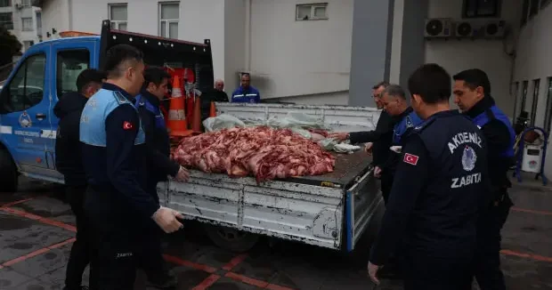 Mersin haberleri Mersin de bozuk et skandalı: 500 kilo ele geçirildi 10 Ocak 2026