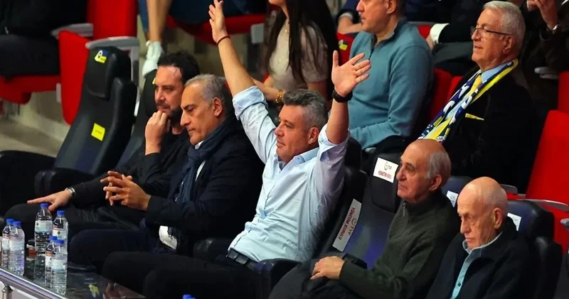 Sadettin Saran maça gitti Fenerbahçe yıkıldı