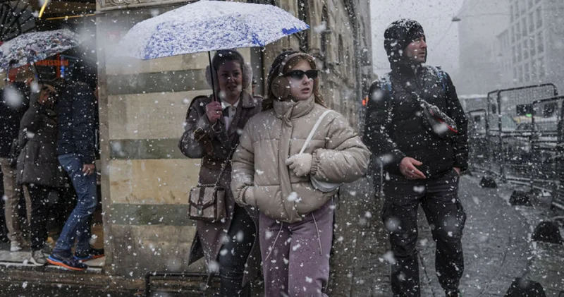 Meteoroloji saat verdi! 48 il için sarı alarm! Batıda yağmur doğuda kar SON DAKİKA HABERİ Son dakika haberleri