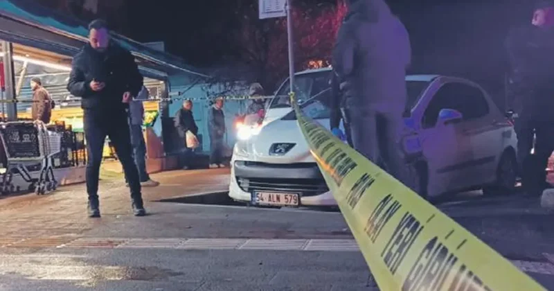 Husumetlisini boğazından bıçakladı