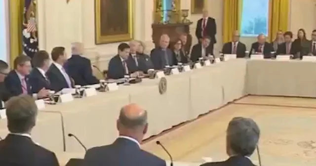 ABD Maduro yu kaçırıp Venezuela petrolünü masada bölüştü VİDEO İZLE