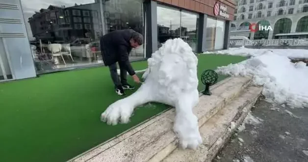 Sivas’ta kardan aslan yaptı, görenler hayran kaldı