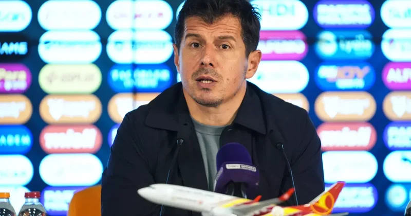 Emre Belözoğlu Türkiye nin en iyisi diyerek övgüyle bahsetti