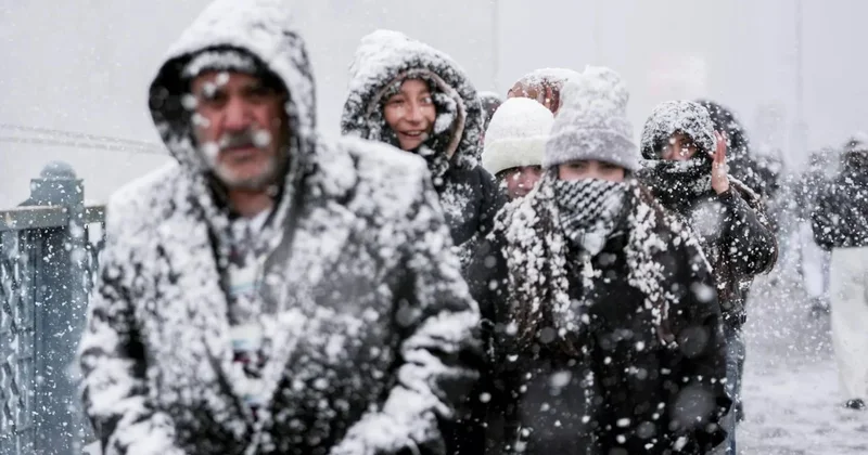 Soğuk hava kapıdan girdi kar yağışı için geri sayım başladı! İşte Orhan Şen in takvimde işaret ettiği tarih Sözcü Gazetesi