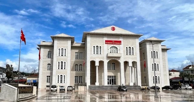 Muğla da rüşvet soruşturması: Kaymakamın koruma polisi ve şoförü gözaltında Muğla Haberleri