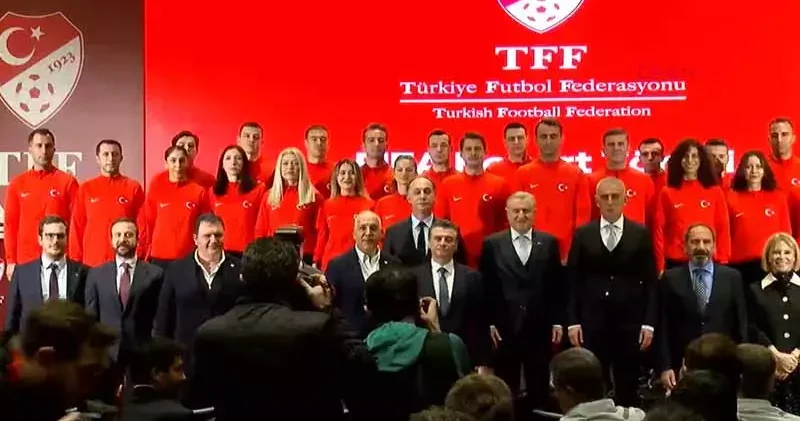 Merkez Hakem Kurulu Kokart Töreni Riva da yapıldı