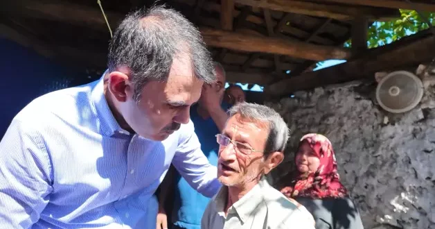 Orman yangınında evi yanan Cavit amca yeni evine kavuştu: Mutluyum, yeni bir hayat başlıyor!