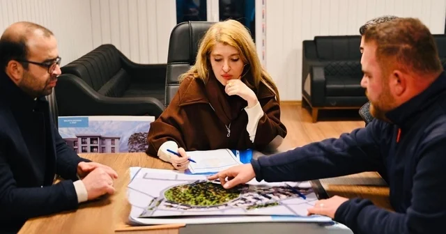 Akçadağ da teslim süreci yaklaşıyor Ölmeztoprak: Kırsal konutlar ve merkez çarşıda çalışmalar son aşamada Malatya Haberleri