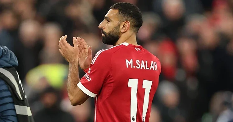 Liverpool da gündem Mohamed Salah ın ayrılığı: Adım adım Arabistan a!