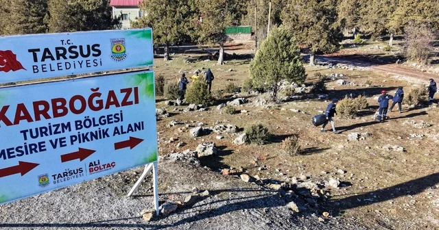 Tarsus ta piknik sonrası doğa temizliği Mersin Haberleri