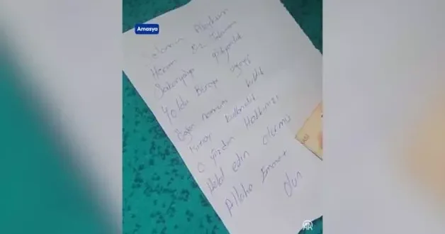 Amasya da yolcular köy camisinde kullandıkları ısıtıcının elektrik parasını notla bıraktı